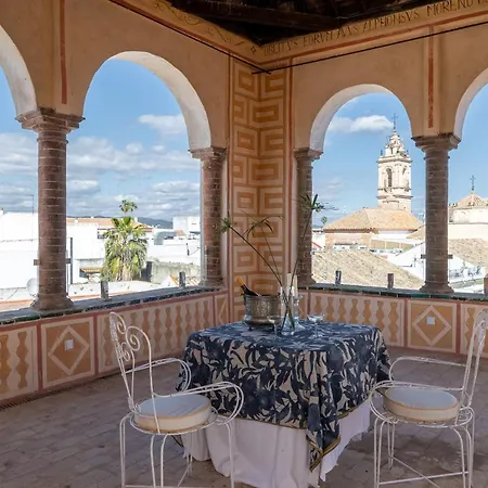 Hotel Palacio De Leones Lora del Rio