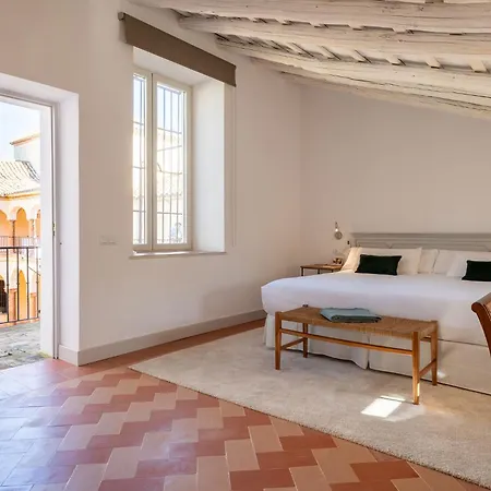 Palacio De Leones Hotel